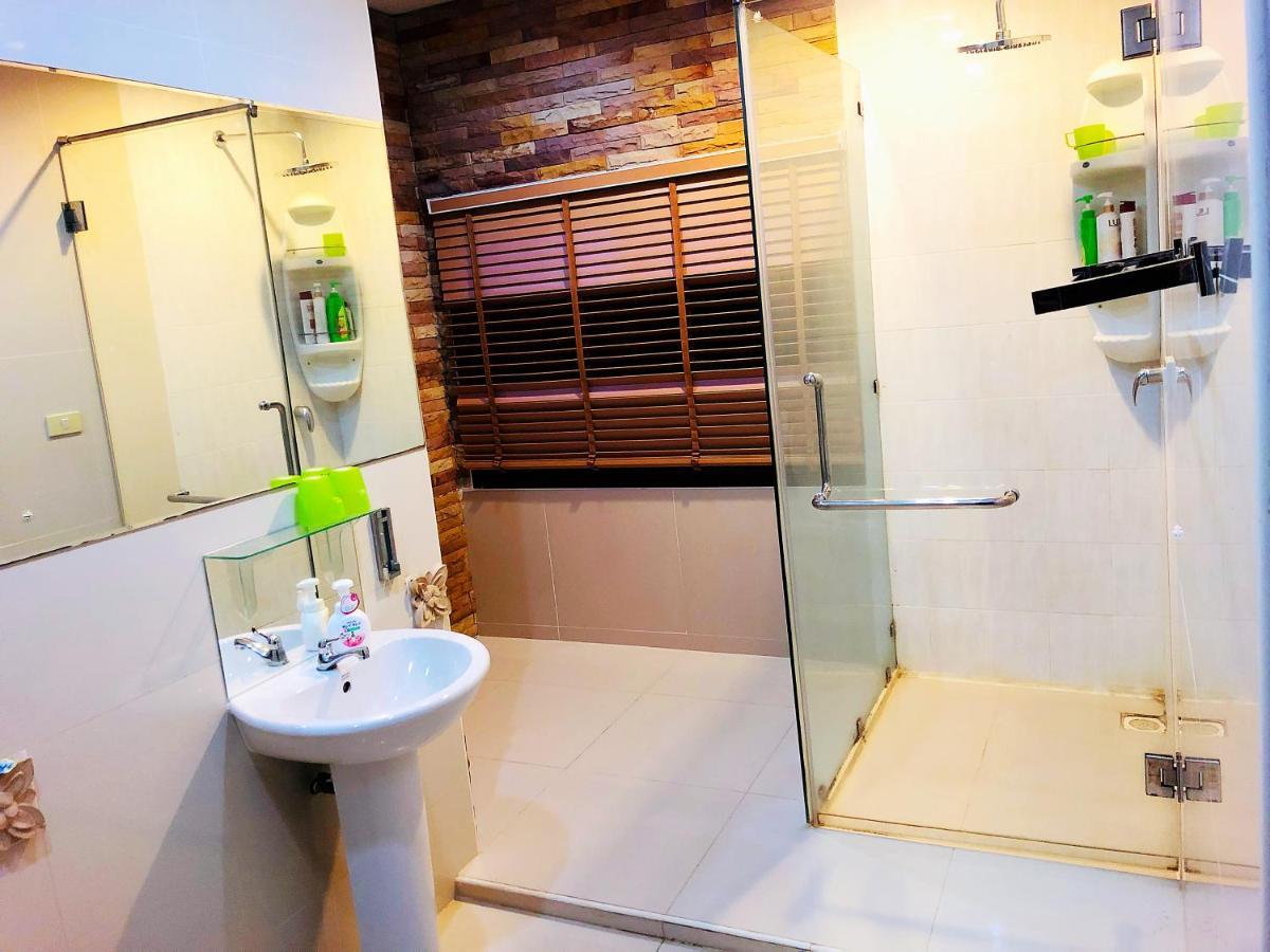 Thai Family Rawai Swimming Pool Villa Hotel 외부 사진