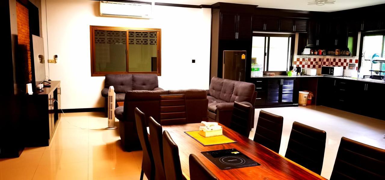 Thai Family Rawai Swimming Pool Villa Hotel 외부 사진